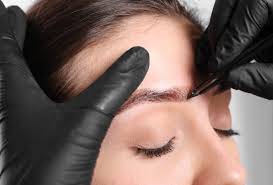 Brow Shape & Tint